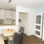 아파트 Haus Gmelinstr 32 Eg 비크아프포르
