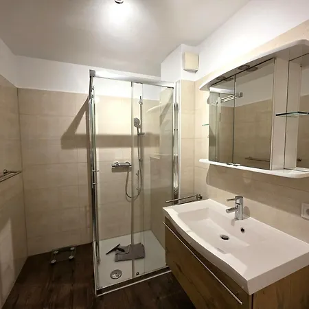Haus Gmelinstr 32 Eg Appartamento